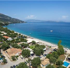 3 bedroom villa with pool and sea views in Barbati, Corfu, sleeps 8